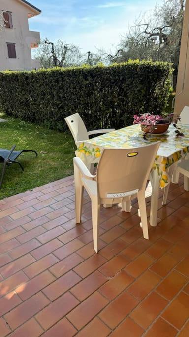 Ferienwohnung Giuly Beth'S House Brenzone sul Garda Exterior foto